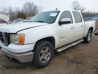 2010 GMC Sierra 1500 SLT z VIN 3GTRCWE00AG287606, wystawiony jako IAAI lot #41406243 z przebiegiem 218 866 mil mil oraz . Historia ofert i sprzedaży dostępna na DreamBid. Obrazek 23.