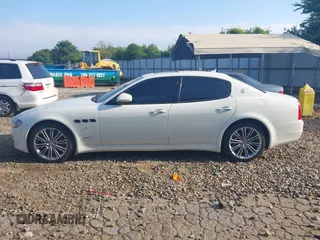 2012 Maserati Quattroporte S z VIN ZAM39JKA1C0065597, wystawiony jako IAAI lot #42193141 z przebiegiem 44 626 mil mil oraz . Historia ofert i sprzedaży dostępna na DreamBid. Obrazek 14.