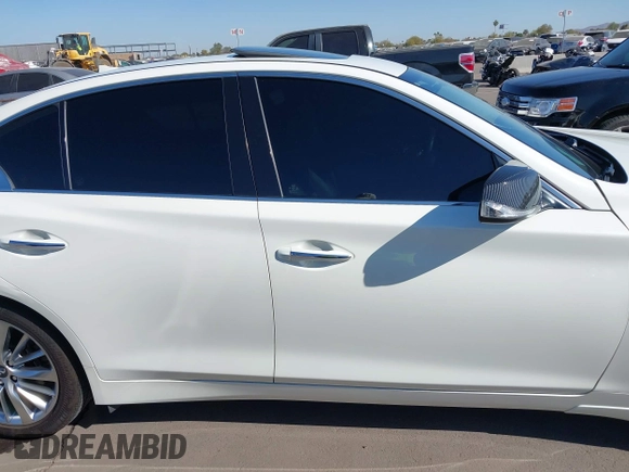 2019 Infiniti Q50 3.0t LUXE with VIN JN1EV7AP5KM514713, listed as a IAAI auction lot 41528021 with 90,306 mi miles. Bid and sale history available at carsss.com. Image 13.