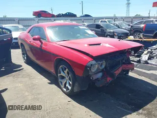 2015 Dodge Challenger SXT Plus z VIN 2C3CDZBG8FH761643, wystawiony jako IAAI lot #42050643 z przebiegiem 147 050 mil mil oraz . Historia ofert i sprzedaży dostępna na DreamBid. Obrazek 1.