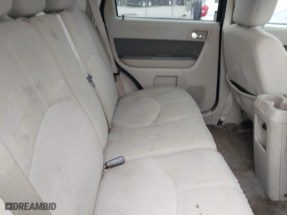 2010 Mercury Mariner with VIN 4M2CN8B74AKJ02926, listed as a IAAI auction lot 41890612 with 240,322 mi miles. Bid and sale history available at carsss.com. Image 8.