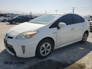 2014 Toyota Prius Four with VIN JTDKN3DU1E1827046, listed as a Copart auction lot 62861245 with 133,130 mi miles and Salvage title. Bid and sale history available at DreamBid. Image 1.