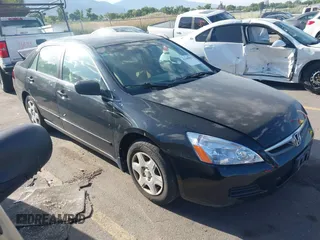 2006 Honda Accord LX with VIN 1HGCM56426A086697, listed as a IAAI auction lot 42389083 with 183,047 mi miles and . Bid and sale history available at DreamBid. Image 1.