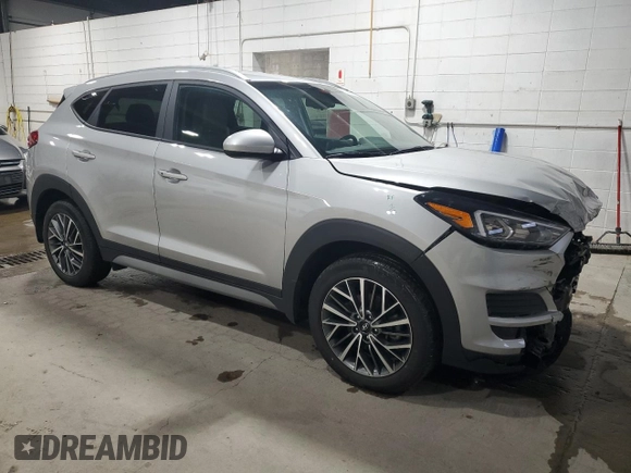 2020 Hyundai Tucson SEL z VIN KM8J3CAL8LU275050, wystawiony jako Copart lot #86545034 z przebiegiem 28 081 mil mil oraz Szkoda całkowita • Salvage title. Historia ofert i sprzedaży dostępna na DreamBid. Obrazek 4.