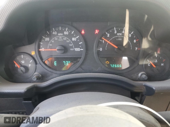 2007 Jeep Wrangler Unlimited X with VIN 1J8GB39157L142982, listed as a Copart auction lot 82050134 with 72,666 mi miles and Salvage Title. Bid and sale history available at DreamBid. Image 9.