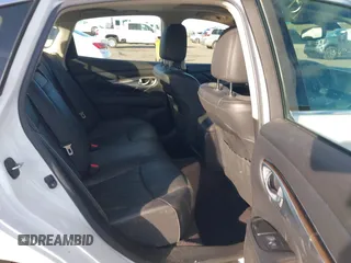 2016 Infiniti Q70 with VIN JN1EY1APXGM470039, listed as a IAAI auction lot 41331470 with 62,831 mi miles and . Bid and sale history available at DreamBid. Image 8.