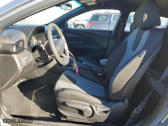 2019 Hyundai Veloster 2.0 with VIN KMHTG6AF6KU019853, listed as a Copart auction lot 46937605 with 84,405 mi miles and Salvage Title. Bid and sale history available at carsss.com. Image 7.
