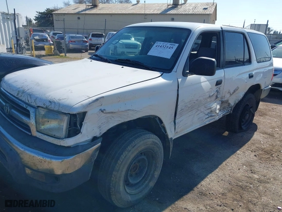 2000 Toyota 4Runner with VIN JT3GM84RXY0058918, listed as a IAAI auction lot 41432145 with 342,077 mi miles. Bid and sale history available at carsss.com. Image 6.