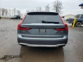 2020 Volvo V90 z VIN YV4A22NL7L1104414, wystawiony jako Copart lot #52523205 z przebiegiem 55 916 mil mil oraz Szkoda całkowita • Salvage title. Historia ofert i sprzedaży dostępna na DreamBid. Obrazek 6.