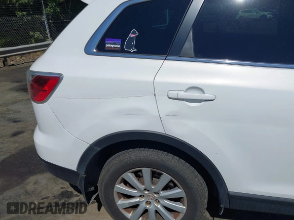 2010 Mazda CX-9 Sport with VIN JM3TB2MA9A0218565, listed as a IAAI auction lot 42133078 with 198,174 mi miles and . Bid and sale history available at DreamBid. Image 12.
