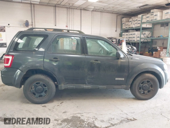 2008 Ford Escape XLS with VIN 1FMCU92Z98KB27455, listed as a IAAI auction lot 42577135 with 212,567 mi miles and . Bid and sale history available at DreamBid. Image 14.
