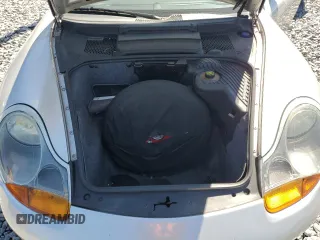 1998 Porsche Boxster z VIN WP0CA298XWU622217, wystawiony jako Copart lot #49441925 z przebiegiem 120 638 mil mil oraz Szkoda całkowita • Salvage title. Historia ofert i sprzedaży dostępna na DreamBid. Obrazek 11.