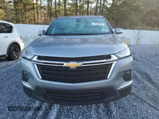 2023 Chevrolet Traverse LS with VIN 1GNERFKW4PJ285541, listed as a Copart auction lot 49305425 with 33,761 mi miles and Clean Title. Bid and sale history available at DreamBid. Image 5.