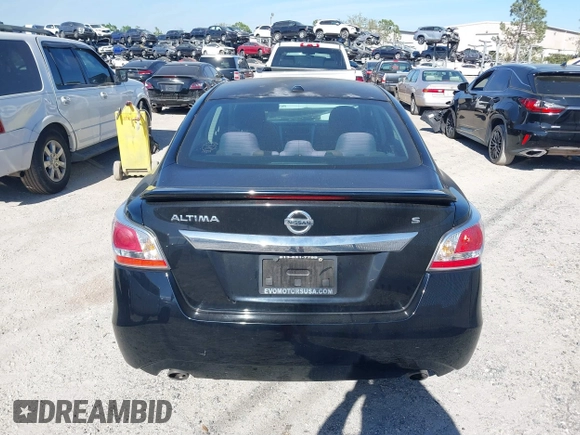 2015 Nissan Altima 2.5 SV with VIN 1N4AL3AP1FC222312, listed as a IAAI auction lot 41809022 with 162,771 mi miles. Bid and sale history available at carsss.com. Image 16.