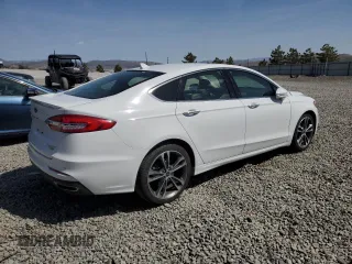 2019 Ford Fusion Titanium with VIN 3FA6P0D92KR184851, listed as a Copart auction lot 52154705 with 62,652 mi miles and Salvage Title. Bid and sale history available at carsss.com. Image 3.