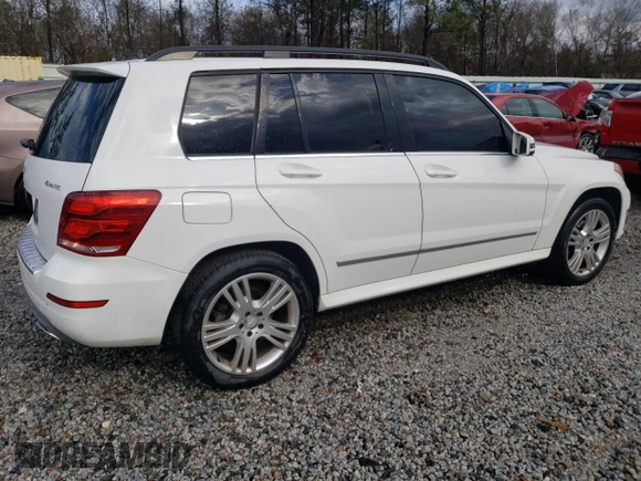 2013 Mercedes-Benz GLK GLK 350 with VIN WDCGG8JBXDF957760, listed as a Copart auction lot 47367795 with 106,031 mi miles and Salvage Title. Bid and sale history available at carsss.com. Image 3.