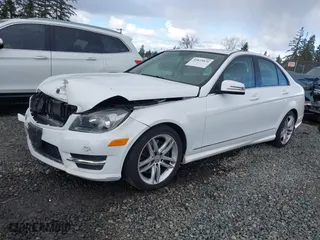 2013 Mercedes-Benz C-Class C 300 Sport with VIN WDDGF8AB4DR247086, listed as a IAAI auction lot 41815876 with 88,221 mi miles. Bid and sale history available at carsss.com. Image 17.