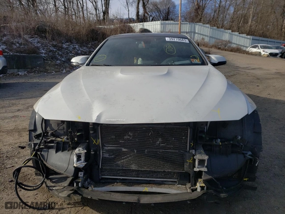 2015 BMW M4 with VIN WBS3R9C56FK329676, listed as a Copart auction lot 39219683 with 84,307 mi miles. Bid and sale history available at carsss.com. Image 5.