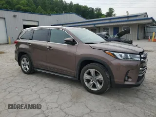 2018 Toyota Highlander Limited with VIN 5TDDZRFH9JS906459, listed as a Copart auction lot 60780655 with 32,068 mi miles and Salvage title. Bid and sale history available at DreamBid. Image 4.