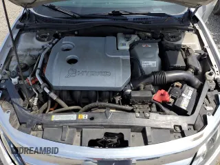 2010 Ford Fusion Hybrid z VIN 3FADP0L30AR394710, wystawiony jako Copart lot #60652485 z przebiegiem 114 135 mil mil oraz Szkoda całkowita • Salvage title. Historia ofert i sprzedaży dostępna na DreamBid. Obrazek 11.