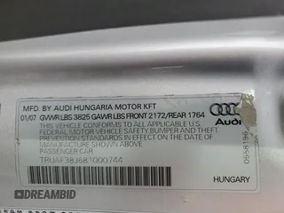 2008 Audi TT 2.0T z VIN TRUAF38J681000744, wystawiony jako Copart lot #47973085 z przebiegiem 94 710 mil mil oraz Szkoda całkowita • Salvage title. Historia ofert i sprzedaży dostępna na DreamBid. Obrazek 12.
