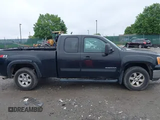 2012 GMC Sierra 1500 SLE z VIN 1GTR2VE78CZ279721, wystawiony jako IAAI lot #42311145 z przebiegiem 203 381 mil mil oraz . Historia ofert i sprzedaży dostępna na DreamBid. Obrazek 13.