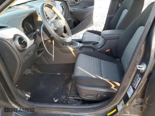 2019 Hyundai Kona SEL with VIN KM8K62AA5KU352637, listed as a Copart auction lot 82207164 with 44,171 mi miles and Salvage Title. Bid and sale history available at carsss.com. Image 7.