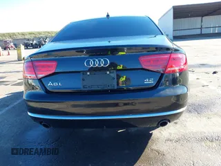 2011 Audi A8 z VIN WAURVAFD6BN019339, wystawiony jako IAAI lot #41560306 z przebiegiem 123 726 mil mil oraz . Historia ofert i sprzedaży dostępna na DreamBid. Obrazek 16.