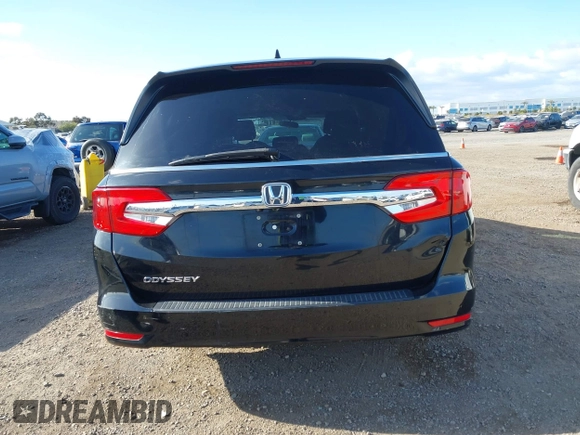 2019 Honda Odyssey EX with VIN 5FNRL6H54KB036540, listed as a IAAI auction lot 42124939 with 135,417 mi miles. Bid and sale history available at carsss.com. Image 17.