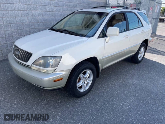 2000 Lexus RX 300 with VIN JT6HF10UXY0159914, listed as a Copart auction lot 82822194 with 220,515 mi miles and Clean Title. Bid and sale history available at carsss.com. Image 2.