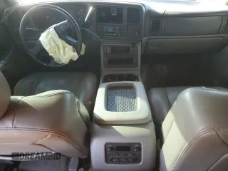 2004 GMC Yukon SLT with VIN 1GKEC13Z94R282349, listed as a Copart auction lot 74029344 with 230,656 mi miles and Salvage Title. Bid and sale history available at carsss.com. Image 8.