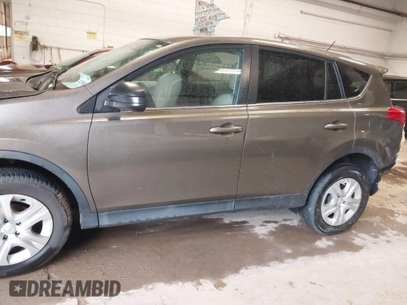 2013 Toyota RAV4 LE с VIN 2T3BFREV8DW024080, выставлен на аукционе IAAI как лот 42300057 с пробегом 195 338 миль миль и . История ставок и продаж доступна на DreamBid. Изображение 14.