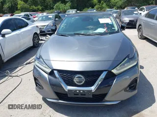 2020 Nissan Maxima SL with VIN 1N4AA6DVXLC373467, listed as a IAAI auction lot 42784055 with 221,014 mi miles and . Bid and sale history available at DreamBid. Image 12.