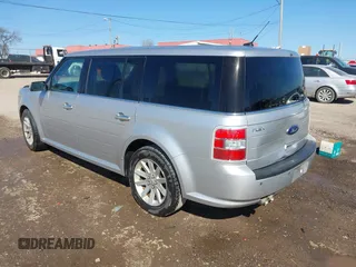 2011 Ford Flex SEL with VIN 2FMGK5CC5BBD28698, listed as a IAAI auction lot 41774174 with 306,974 mi miles. Bid and sale history available at carsss.com. Image 3.