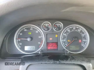 2005 Volkswagen Passat GLS with VIN WVWAD63B15P032060, listed as a Copart auction lot 86835504 with 314,372 mi miles and Salvage title. Bid and sale history available at DreamBid. Image 9.