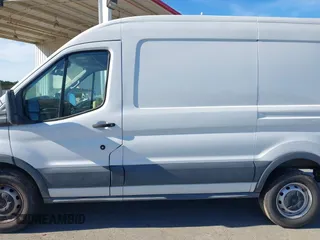 2018 Ford Transit with VIN 1FTYR1CM3JKA35165, listed as a IAAI auction lot 41481414 with 90,570 mi miles and . Bid and sale history available at DreamBid. Image 14.