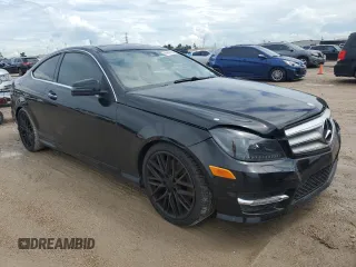 2013 Mercedes-Benz C 350 with VIN WDDGJ5HB4DG079044, listed as a Copart auction lot 69685264 with 188,690 mi miles and Clean Title. Bid and sale history available at carsss.com. Image 4.
