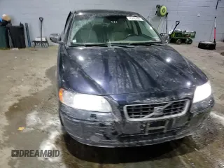 2008 Volvo S60 2.5T with VIN YV1RH592782677901, listed as a Copart auction lot 45883885 with 166,324 mi miles and Salvage Title. Bid and sale history available at carsss.com. Image 10.