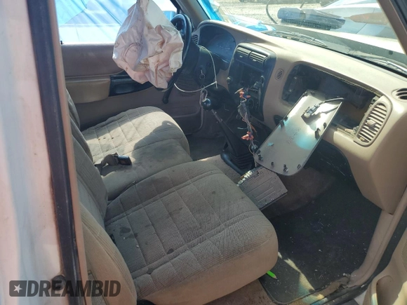 1997 Ford Ranger XLT with VIN 1FTCR10A8VPB29636, listed as a Copart auction lot 57250435 with 215,537 mi miles and Salvage title. Bid and sale history available at DreamBid. Image 7.