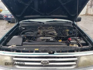1997 Toyota T100 DX with VIN JT4UN22D2V0046483, listed as a Copart auction lot 45107095 with 247,665 mi miles and Clean Title. Bid and sale history available at DreamBid. Image 11.