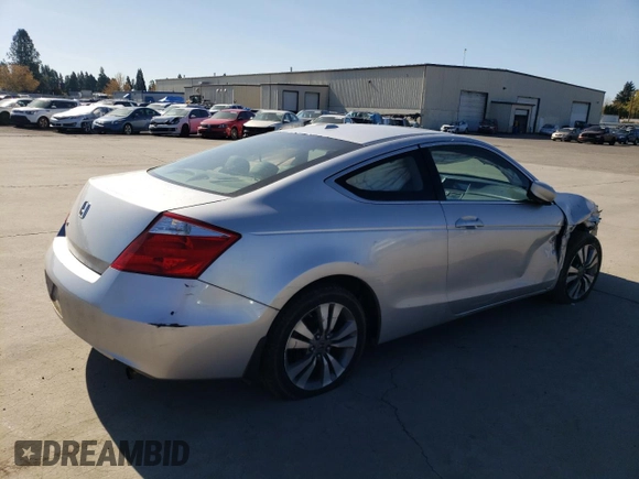 2008 Honda Accord EX-L z VIN 1HGCS128X8A015550, wystawiony jako Copart lot #53903135 z przebiegiem Nie podano mil oraz Szkoda całkowita • Salvage title. Historia ofert i sprzedaży dostępna na DreamBid. Obrazek 3.