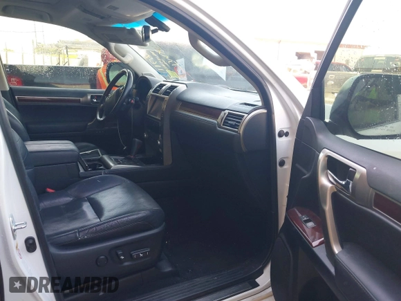 2015 Lexus GX 460 with VIN JTJBM7FX7F5116959, listed as a IAAI auction lot 41868186 with 249,402 mi miles and . Bid and sale history available at carsss.com. Image 5.