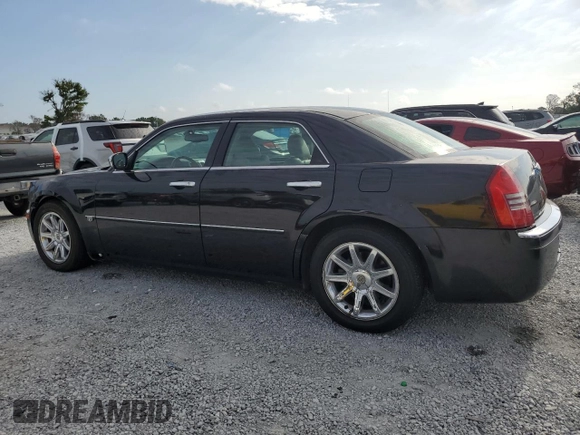 2005 Chrysler 300 C with VIN 2C3AA63H15H525775, listed as a Copart auction lot 52018135 with 59,098 mi miles and Salvage Title. Bid and sale history available at DreamBid. Image 2.