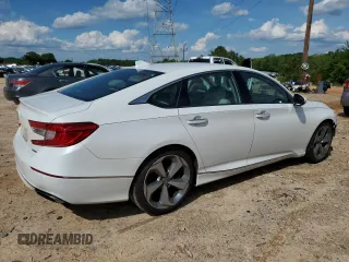 2018 Honda Accord Touring z VIN 1HGCV1F93JA068431, wystawiony jako Copart lot #56170905 z przebiegiem 125 625 mil mil oraz Szkoda całkowita • Salvage title. Historia ofert i sprzedaży dostępna na DreamBid. Obrazek 3.