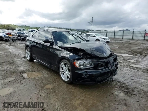 2009 BMW 1 Series 135i with VIN WBAUC73519VK95762, listed as a Copart auction lot 49636375 with 89,890 mi miles and Salvage title. Bid and sale history available at DreamBid. Image 10.