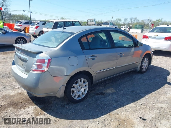 2012 Nissan Sentra SR z VIN 3N1AB6AP6CL748856, wystawiony jako IAAI lot #42051917 z przebiegiem 164 048 mil mil oraz . Historia ofert i sprzedaży dostępna na DreamBid. Obrazek 4.
