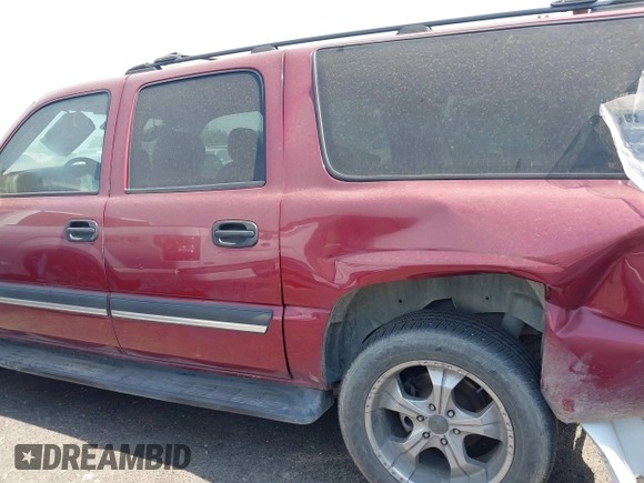 2004 Chevrolet Suburban LT with VIN 3GNEC16T54G282083, listed as a IAAI auction lot 40193048 with Not provided miles and . Bid and sale history available at DreamBid. Image 3.
