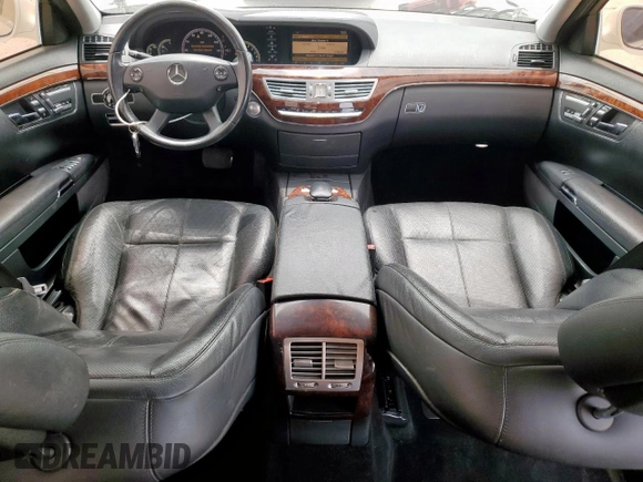 2008 Mercedes-Benz S 550 with VIN WDDNG71X38A188854, listed as a Copart auction lot 54841975 with 228,648 mi miles and Salvage Title. Bid and sale history available at DreamBid. Image 8.