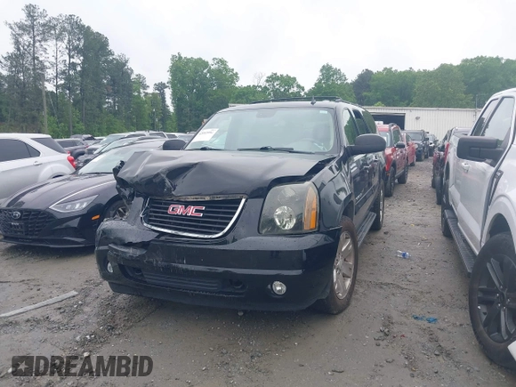 2008 GMC Yukon XL SLT 4SB z VIN 1GKFC160X8R269083, wystawiony jako IAAI lot #42093992 z przebiegiem 303 131 mil mil oraz . Historia ofert i sprzedaży dostępna na DreamBid. Obrazek 2.