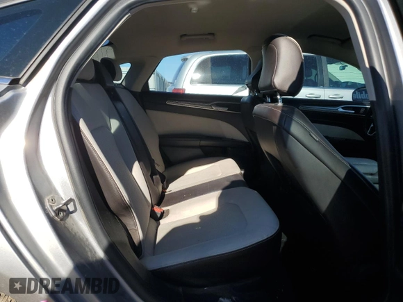 2020 Ford Fusion SE with VIN 3FA6P0HD8LR128879, listed as a Copart auction lot 89090425 with 129,784 mi miles and Salvage Title. Bid and sale history available at carsss.com. Image 10.